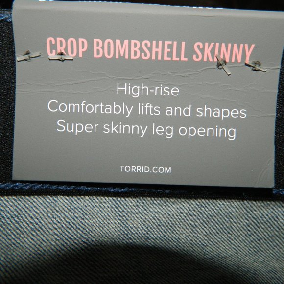 Torrid High Rise Premium Crop Bombshell Skinny Bel Air Size 18 - Picture 4 of 5